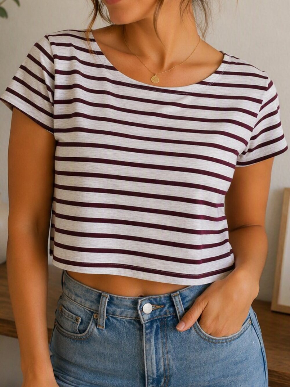 Forever 21 Burgundy striped crop top size L
